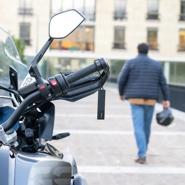 invoxia-gps-tracker-pro