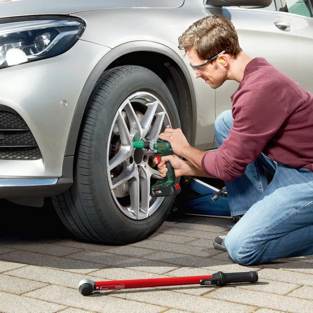 bosch-universalimpactdrive-18v-350