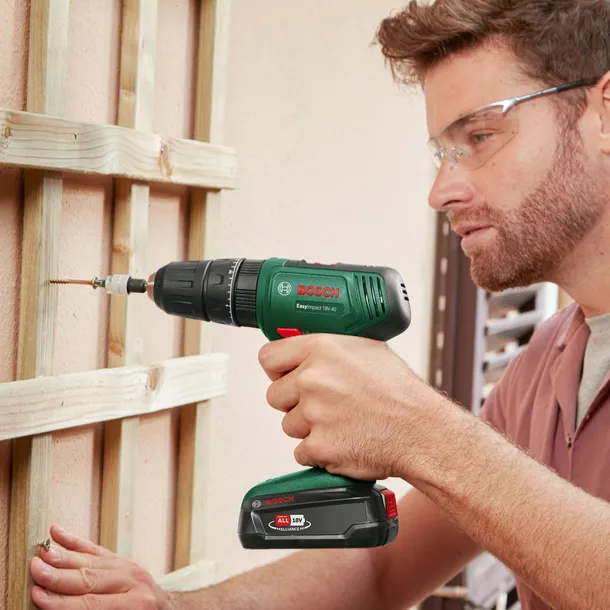 bosch-easyimpact-18v-40-w-walizce
