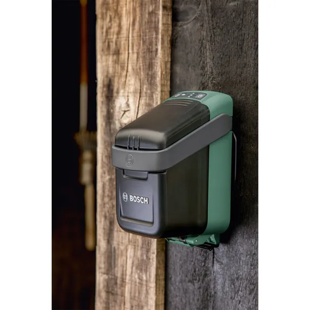 bosch-gardenpump-18v-2000-1x-25ah