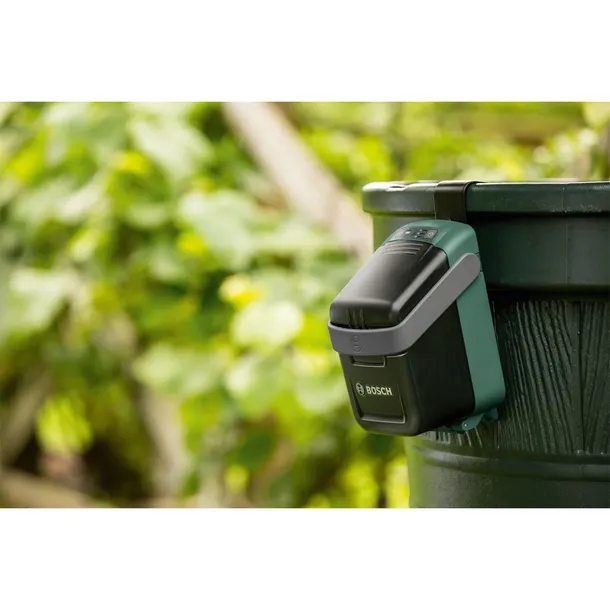 bosch-gardenpump-18v-2000-1x-25ah