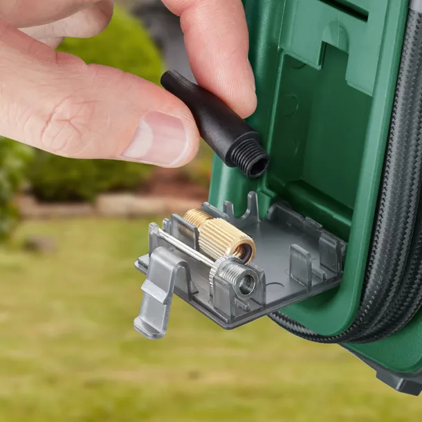 bosch-luftpumpe-universalpump-18v