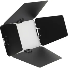amaran-pano-60c-barn-doors