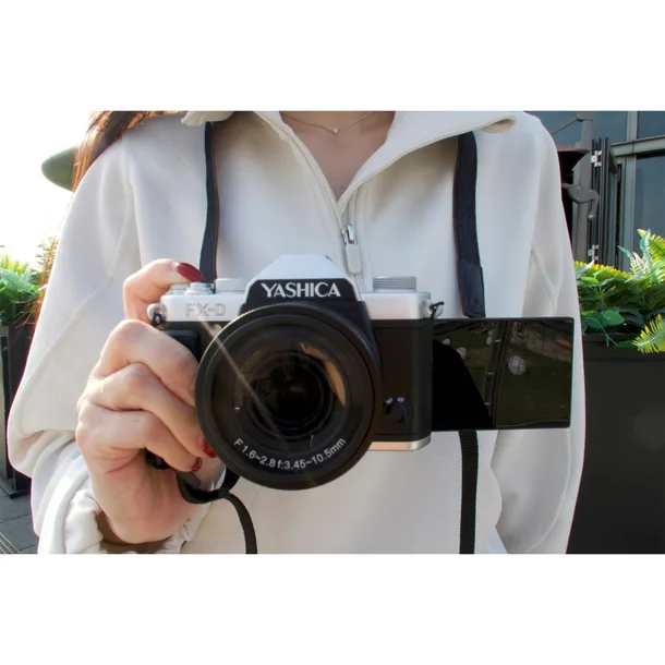 yashica-fx-d-100