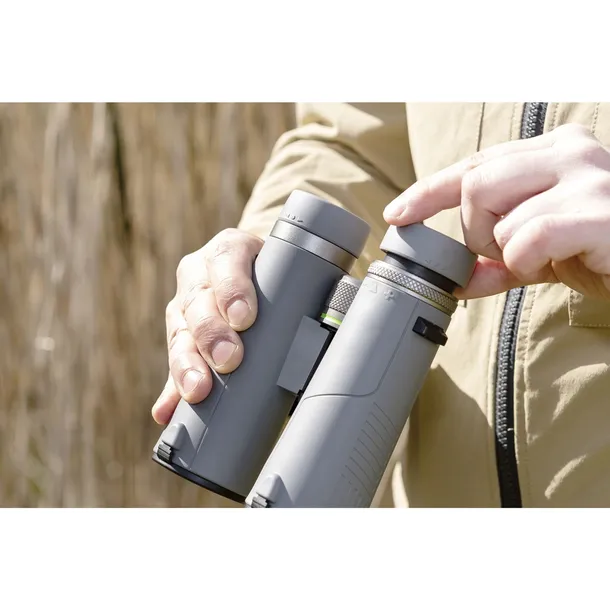bresser-wave-8x42