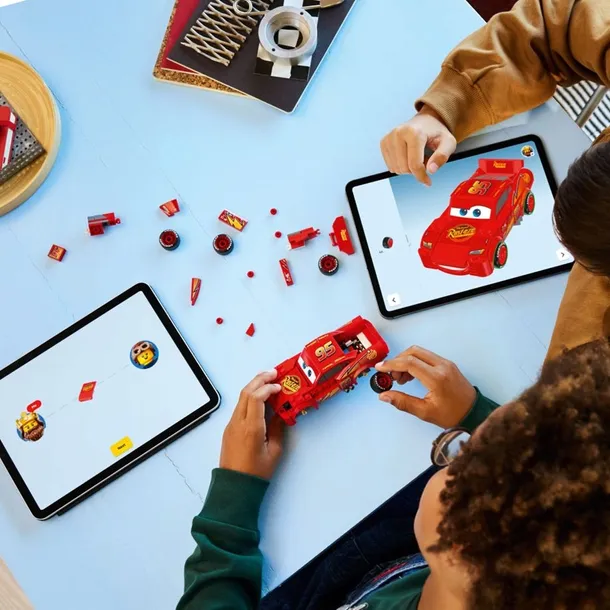 lego-speed-champions-77255-lightning-mcqueen