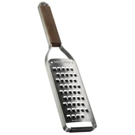 microplane-master-tarka-z-ekstra-grubym-ostrzem