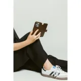 nomad-modern-leather-folio-iphone-16-pro-brown