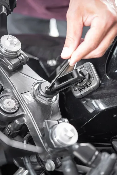 peak-design-mobile-motorcycle-mount-stem-mount