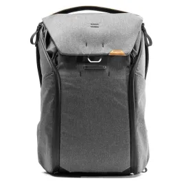 plecak-peak-design-everyday-backpack-30l-v2-grafitowy-edlv2