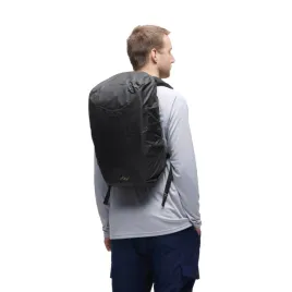 pokrowiec-przeciwdeszczowy-peak-design-outdoor-rain-fly-25l-30l-czarny