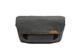 peak-design-field-pouch-charcoal-v2-grafitowy-z-paskiem
