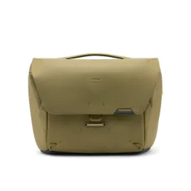 torba-peak-design-everyday-messenger-13l-kelp-oliwkowy