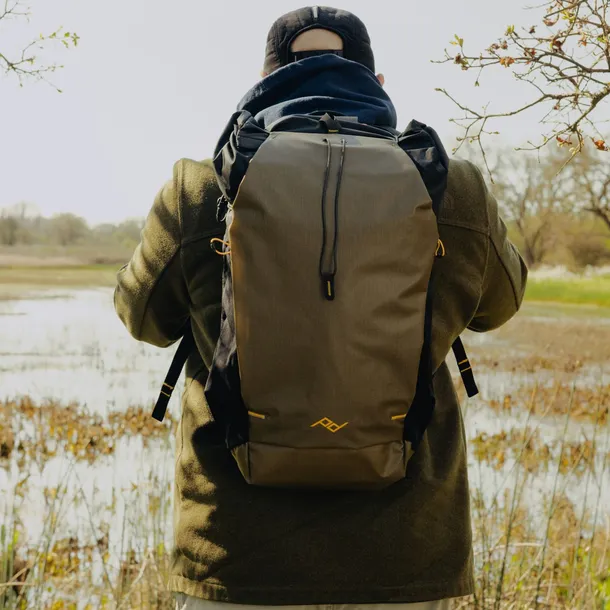 peak-design-outdoor-backpack-25l-kelp