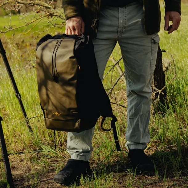 peak-design-outdoor-backpack-25l-kelp