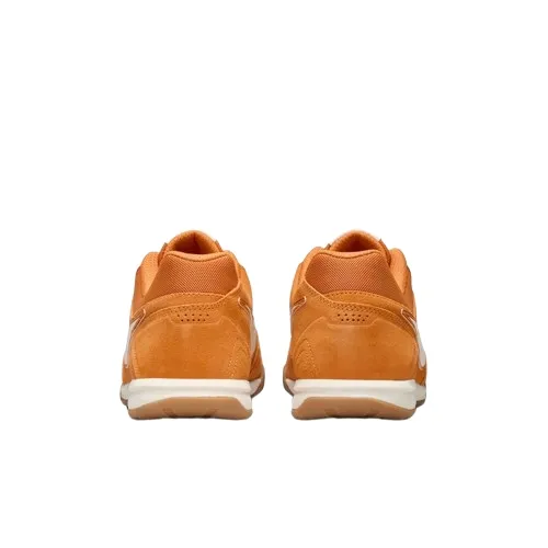 nike-gato-marka-nike