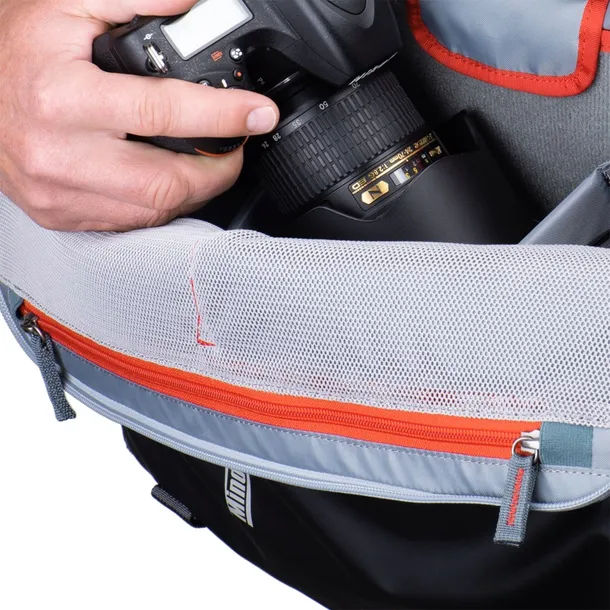 thinktank-photocross-15-backpack-carbon