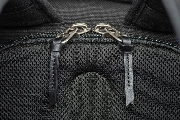 thinktank-retrospective-15-v2-0-black