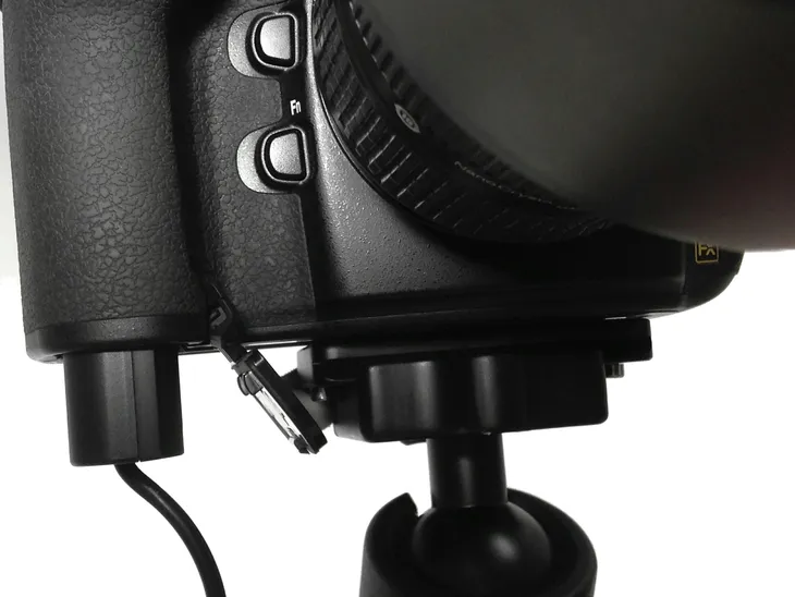 tether-tools-relay-camera-sony-np-fz100