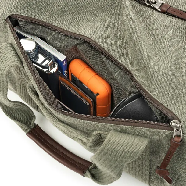 thinktank-retrospective-duffel-50-