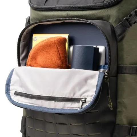 thinktank-darklight-20l-montane-green