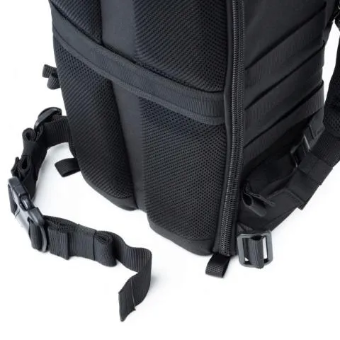 thinktank-darklight-14l-black