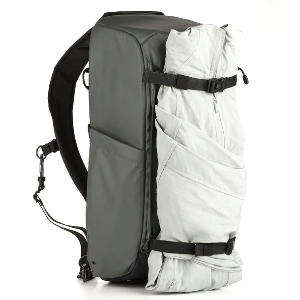 tenba-solstice-v2-16l-sling-bag-grey
