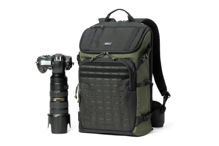 thinktank-darklight-25l-montane-green