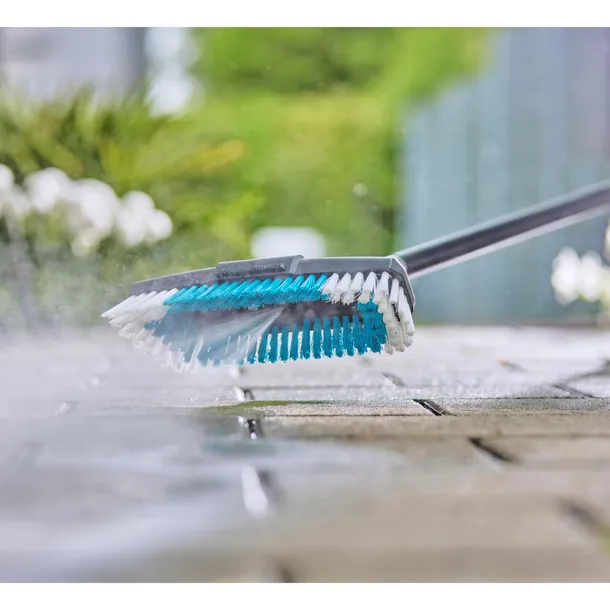 gardena-cleansystem-brush-hard