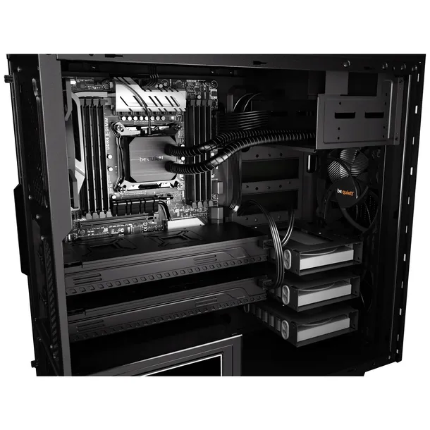 be-quiet-pure-base-600-silver-korpus