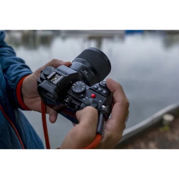 panasonic-lumix-s-18-24