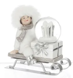 figurka-dziecko-ze-szklana-kula-105x105x65