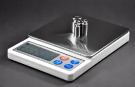 waga-jubilerska-precyzyjna-cyfrowa-600g-duzy-lcd