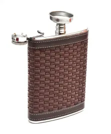 piersiowka-kieliszki-lejek-dlugopis-prezent-266ml