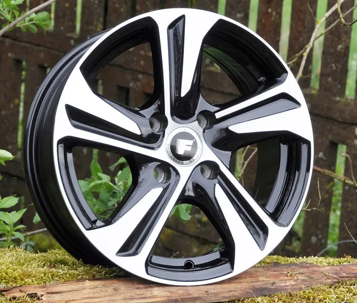 felgi-pdw-15-smart-fortwo-forfour-liczba-felg-w-ofercie-4-szt