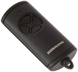 hormann-pilot-hse4-bs-z-4-przyciskami-z-zawieszka-czarny