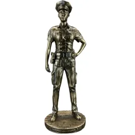 figurka-rzezba-policjantka-veronese-wu77420a4