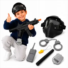 zestaw-dla-malego-policjanta-pistolet-kajdanki-maska-palka-odznaka-3-4-5-6