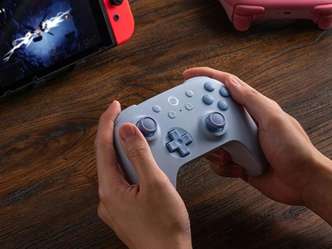 8bitdo-ultimate-2c-bt-controller-blue-stan-nowy