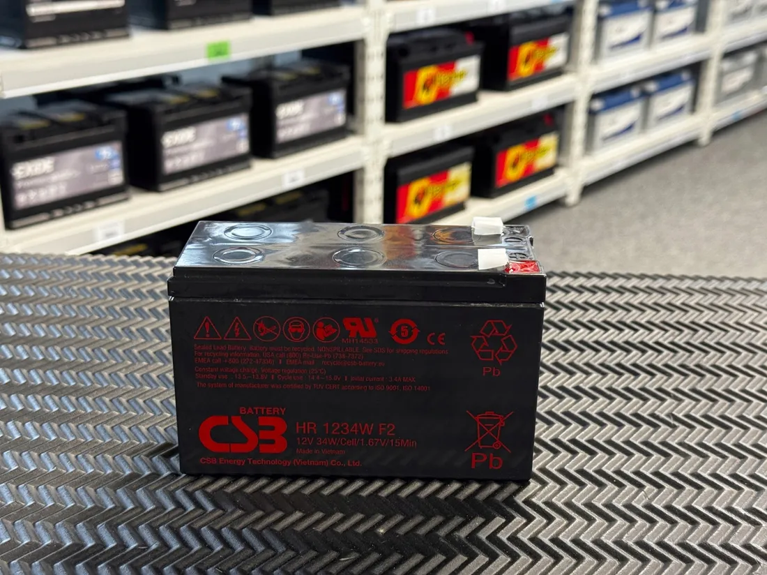 akumulator-csb-hr1234wf2-12v-9ah-stan-nowy