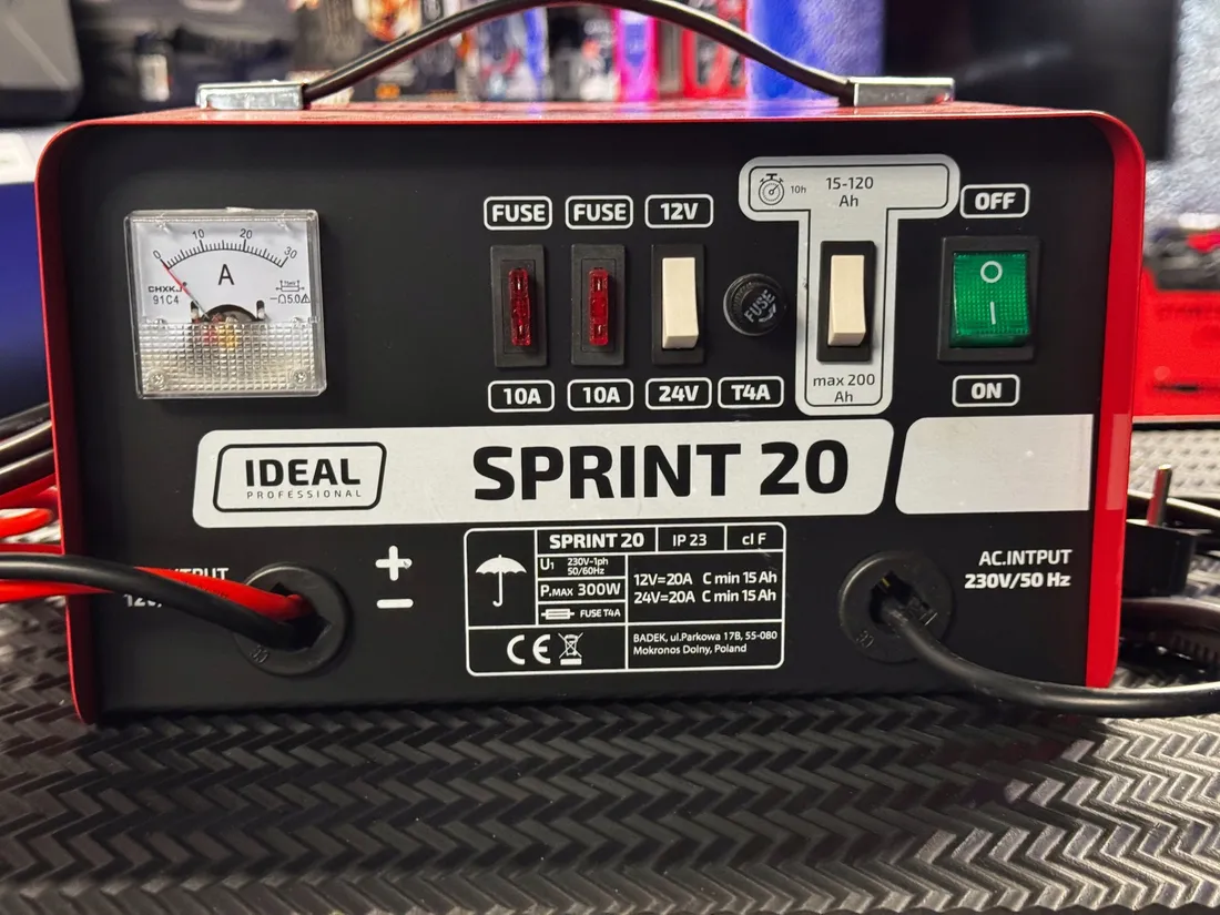 prostownik-sprint-20-12v-24v