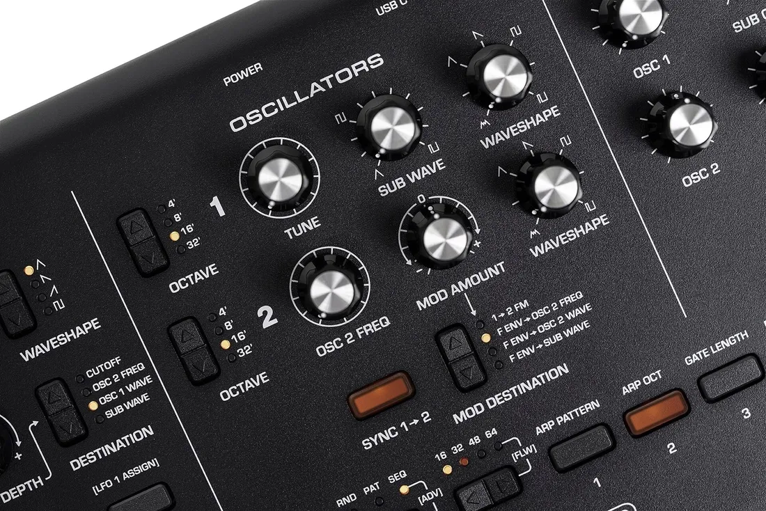 moog-messenger-syntezator-analogowy
