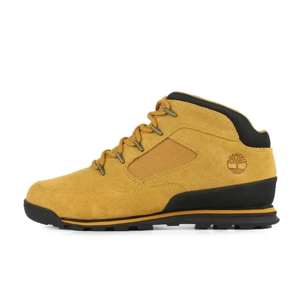 euro-rock-mid-hiker