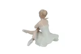 figurka-mala-baletnica-material-wykonania-porcelana