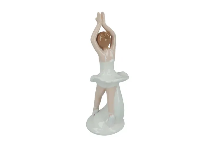 figurka-baletnica-material-wykonania-porcelana