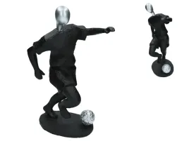figurka-pilkarz-2
