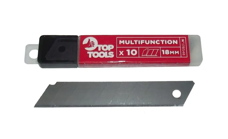 ostrza-18mm-10-sztuk-cb-18-stan-nowy
