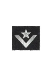 naszywka-stopien-mlodszy-chorazy-na-beret-czarny-drukowana-nowa