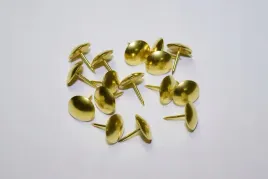 gwozdzie-tapicerskie-16-mm-zloto-50-szt-kpl