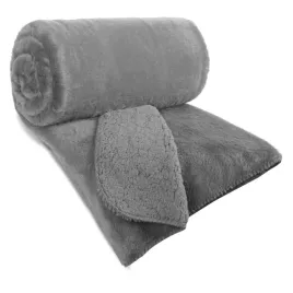 narzuta-futrzana-nina-srebrna-170x210-cm-elegancka-i-ciepla